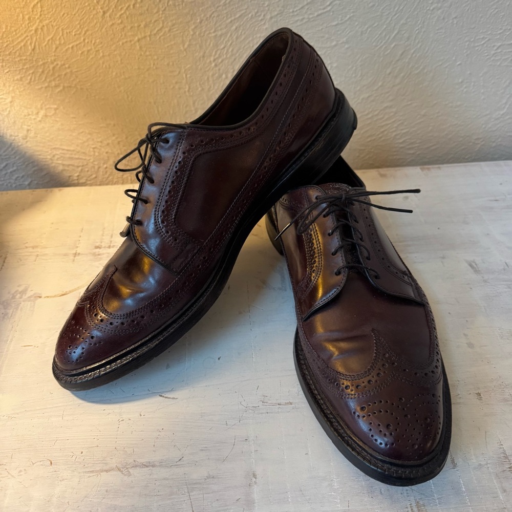 Allen Edmonds MacNeil Longwing Blucher — Burgundy Leather — Size 12B